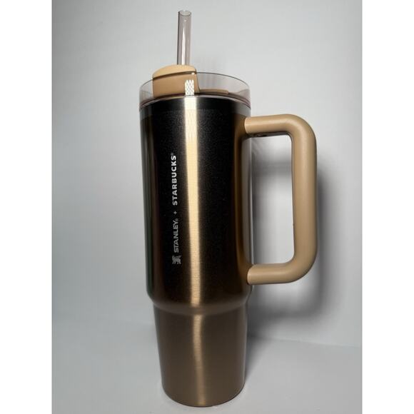 Stanley X Starbucks APAC CHAMPAGNE GOLD SHIMMER 30oz Quencher BNWT | US SELLER - Picture 2 of 8